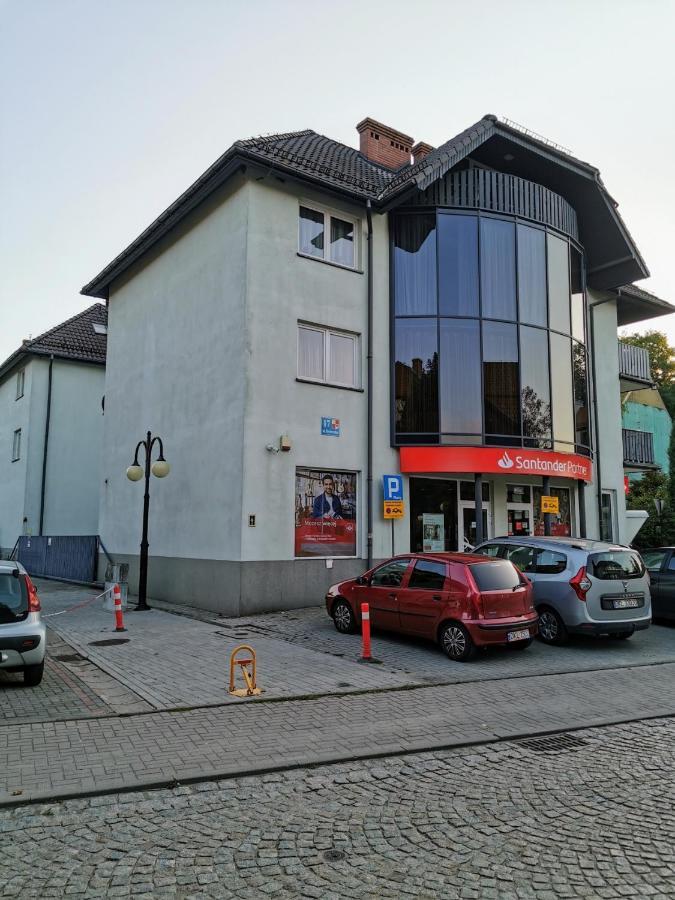 Uroczy Apartament Przy Deptaku Z Parkingiem. Polanica-Zdrój Eksteriør bilde